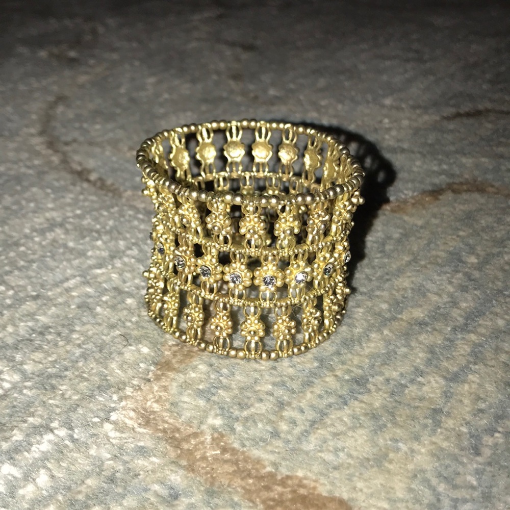 ⭐️Gold Bracelet⭐️